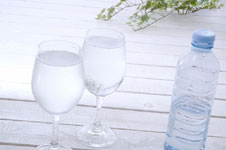 ミネラルウォーター